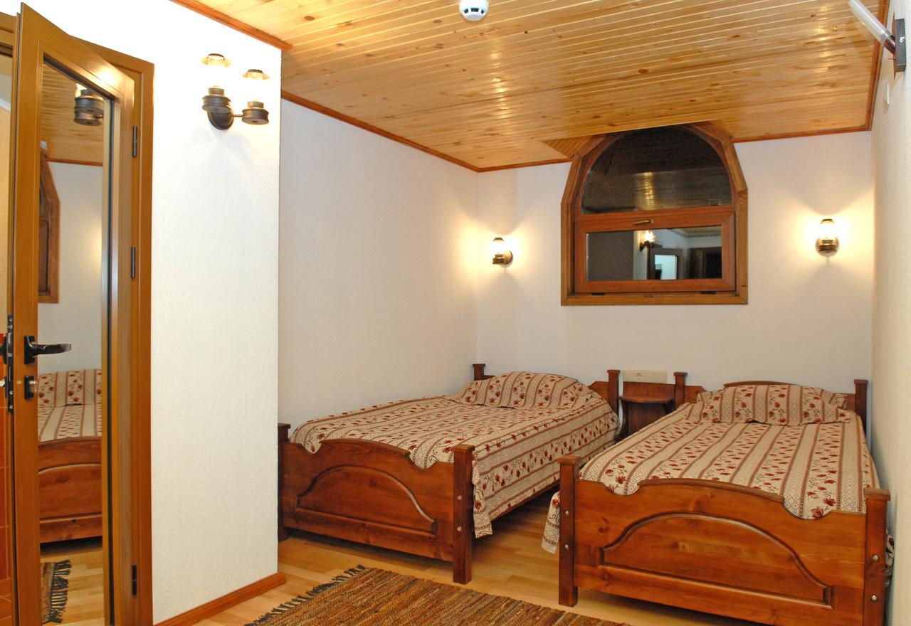 Hotel Pirinski Han - Old Adjev Han Sandanski Zewnętrze zdjęcie